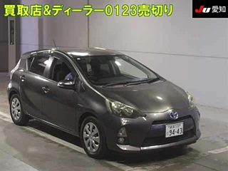 TOYOTA AQUA 2013