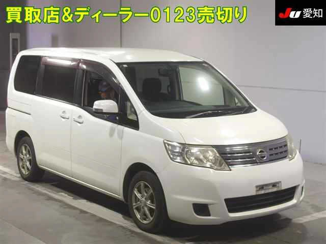 NISSAN SERENA 2010