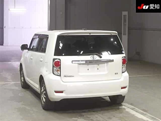 TOYOTA COROLLA RUMION 2010