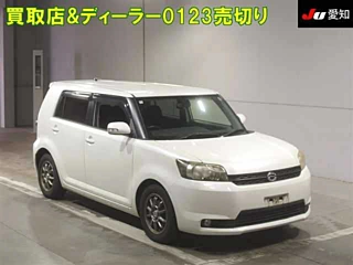 TOYOTA COROLLA RUMION 2010