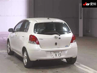 TOYOTA VITZ 2009
