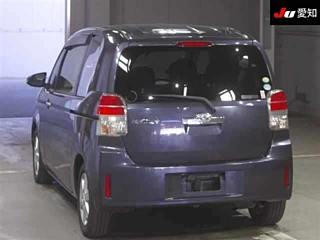 TOYOTA SPADE 2013