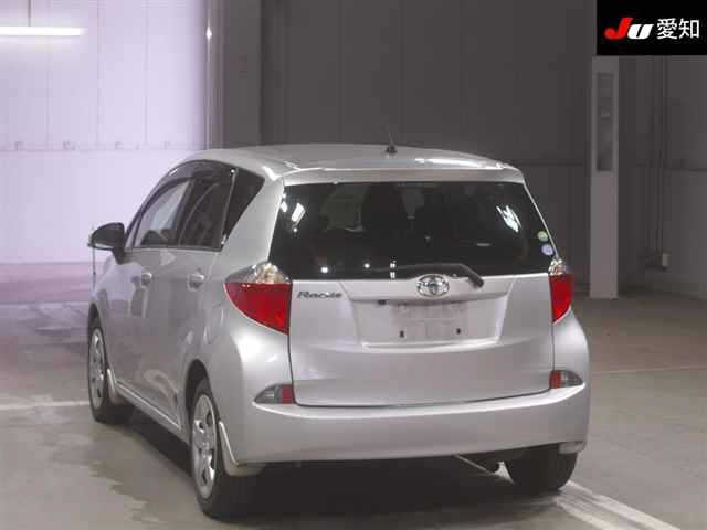 TOYOTA RACTIS 2012