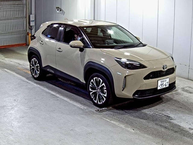 TOYOTA YARIS CROSS 2022