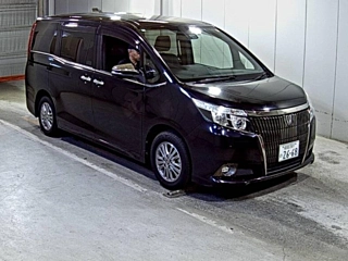 TOYOTA ESQUIRE 2016