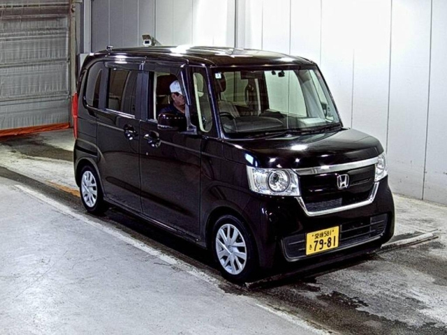 HONDA N BOX 2018