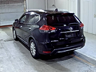 NISSAN X-TRAIL 2018
