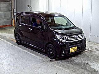 DAIHATSU MOVE 2015