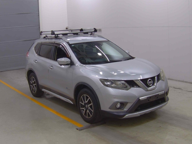 NISSAN X-TRAIL 2015