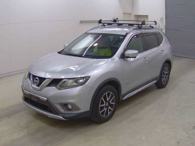 NISSAN X-TRAIL 2015