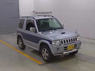 MITSUBISHI PAJERO MINI 2011
