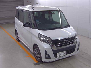 NISSAN DAYZ ROOX 2019