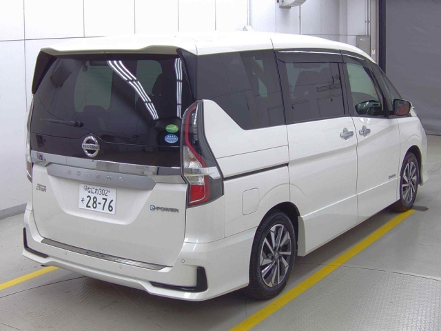 NISSAN SERENA 2019