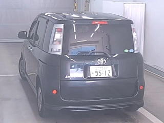 TOYOTA SIENTA 2014
