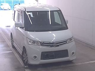 NISSAN ROOX 2012