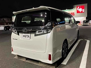 TOYOTA VELLFIRE 2019