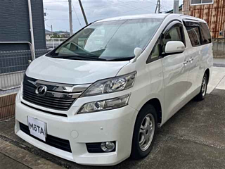 TOYOTA VELLFIRE 2013