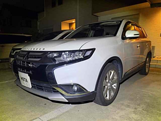 MITSUBISHI OUTLANDER 2015