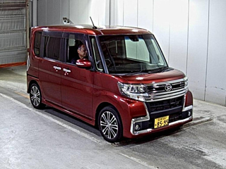 DAIHATSU TANTO 2015