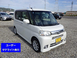 DAIHATSU TANTO 2013