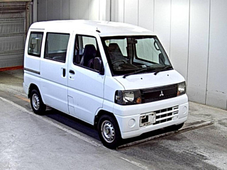 MITSUBISHI MINICAB VAN 2009
