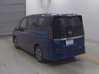 NISSAN SERENA 2025