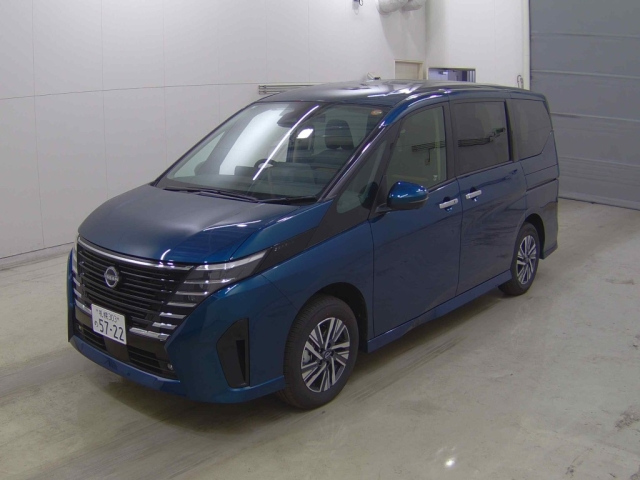 NISSAN SERENA 2025
