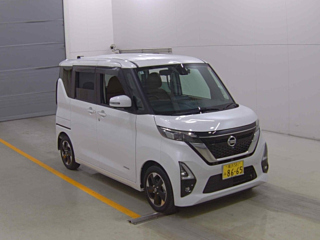 NISSAN ROOX 2022