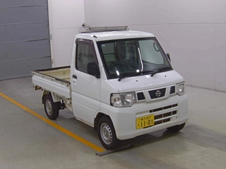 NISSAN CLIPPER TRUCK 2012