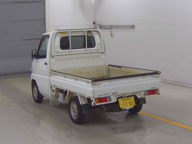 NISSAN CLIPPER TRUCK 2012