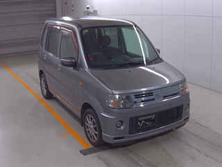 MITSUBISHI TOPPO 2011