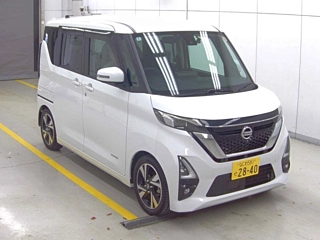 NISSAN ROOX 2022