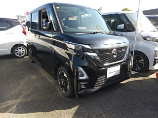 NISSAN ROOX 2020