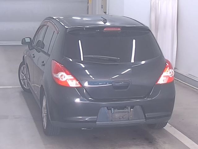 NISSAN TIIDA 2009
