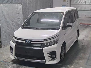 TOYOTA VOXY 2016
