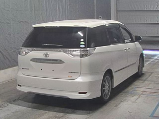 TOYOTA ESTIMA 2013