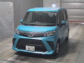TOYOTA ROOMY 2023