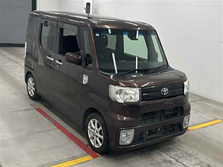 TOYOTA PIXIS MEGA 2017