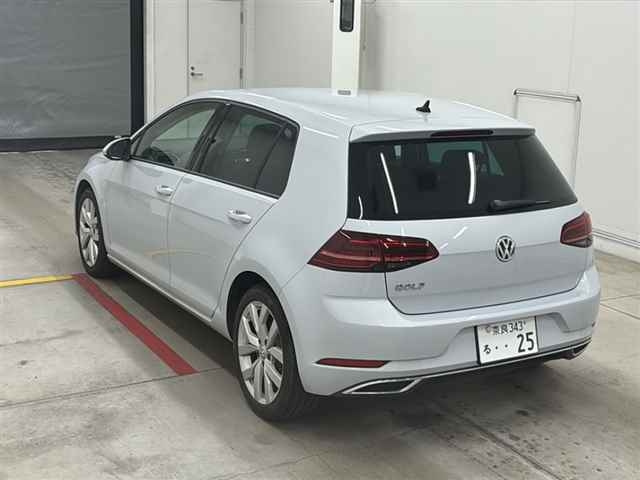 VOLKSWAGEN GOLF 2018