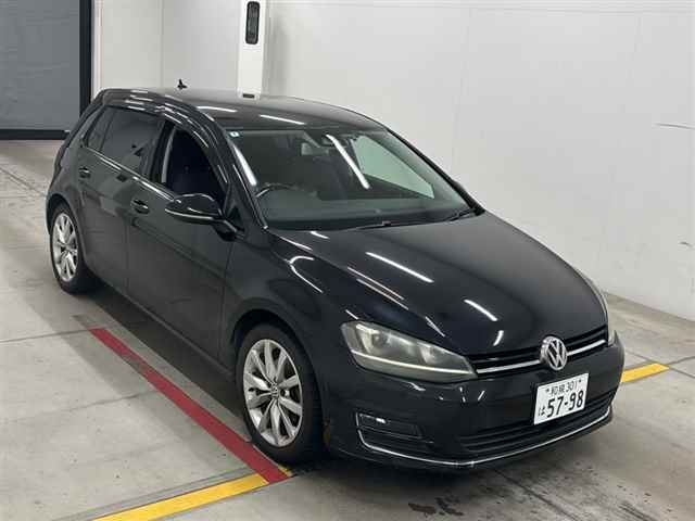 VOLKSWAGEN GOLF 2014