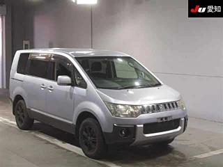 MITSUBISHI DELICA D5 2008
