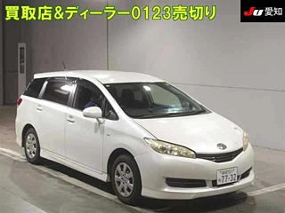 TOYOTA WISH 2010