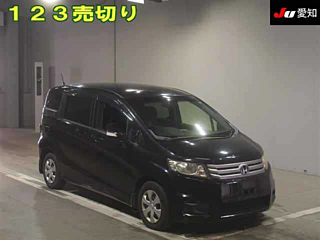HONDA FREED 2013