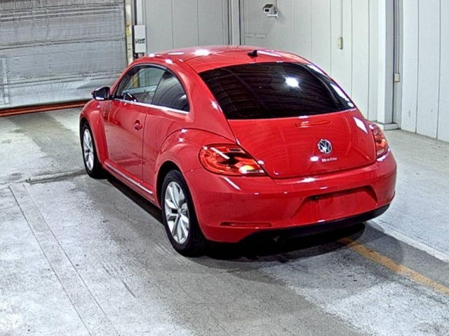VOLKSWAGEN THE BEETLE 2014