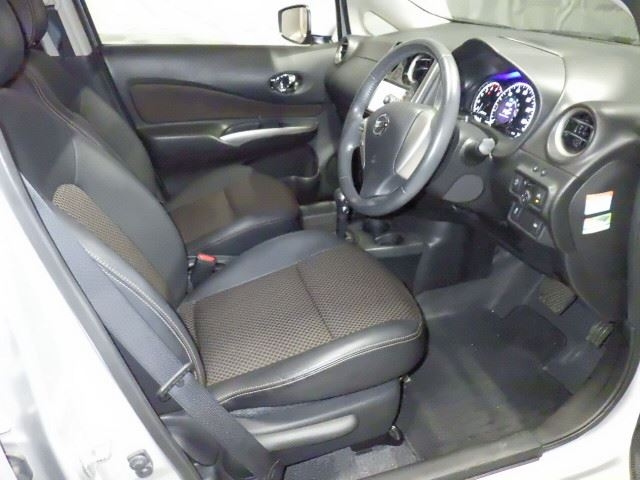 NISSAN NOTE 2015