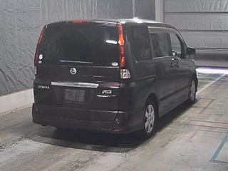 NISSAN SERENA 2010