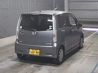 DAIHATSU MOVE 2013