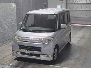 DAIHATSU TANTO 2009