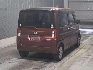 DAIHATSU TANTO 2018