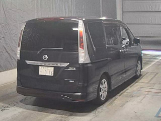 NISSAN SERENA 2011